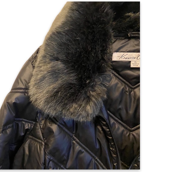 KENNETH COLE NY Black Puffer Jacket with Faux Fur Collar Size XL - Picture 2 of 4